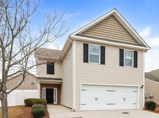 539 Hill Crest Cir, Hiram, GA 30141