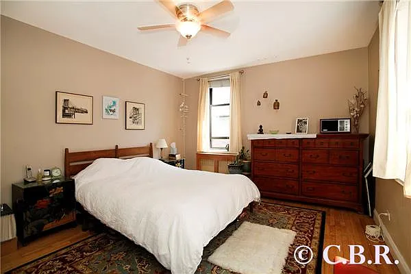 Sold by Coldwell Banker Reliable Real Estate | media 6