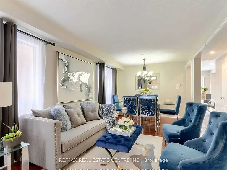 92 Lake Louise Dr #UPPER — Photo 4