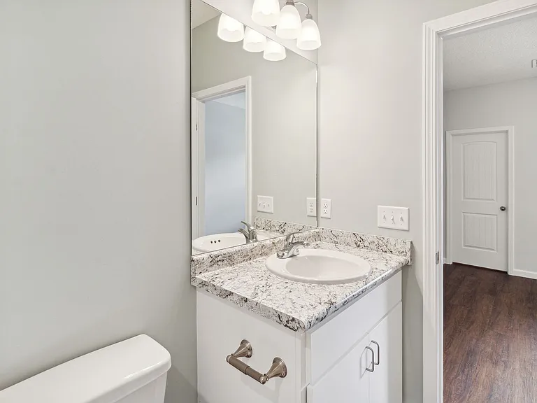 905 Olmstead Ave — Photo 68