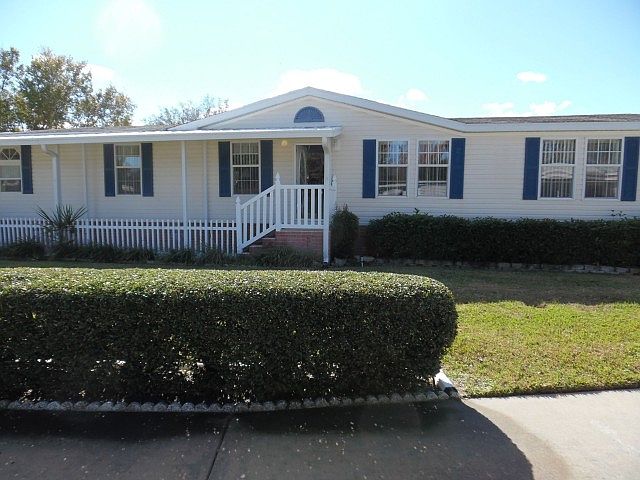 1st image of 1804 Bermuda Dunes Ln