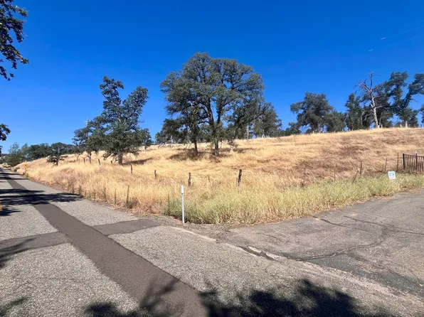 Platina Rd, Igo, CA 96047