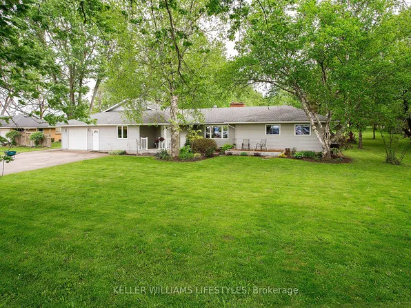 1468 Gainsborough Rd, London, ON N6H 5L2