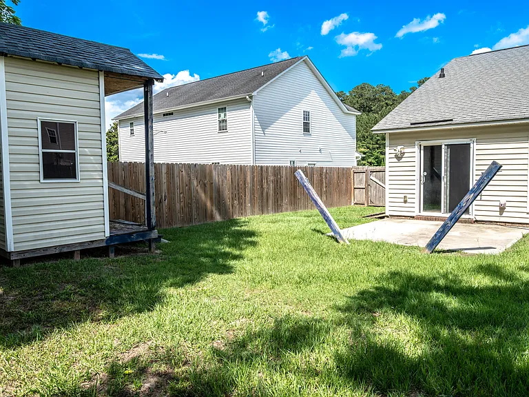 103 Perry Meadows Dr — Photo 7