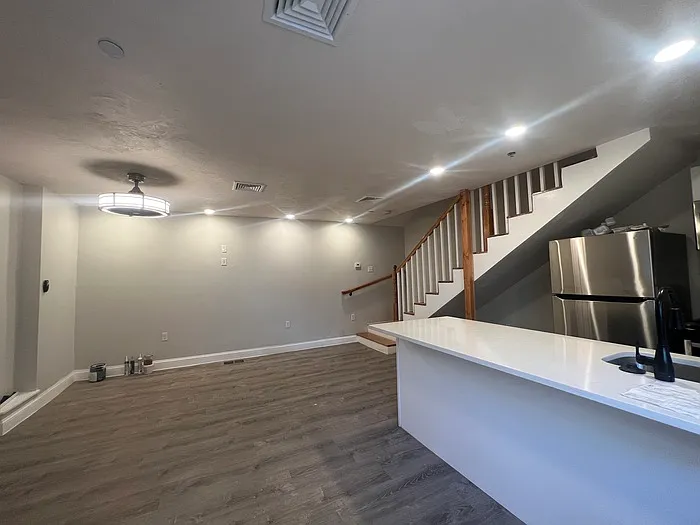 28 Otis St #28R — Photo 6
