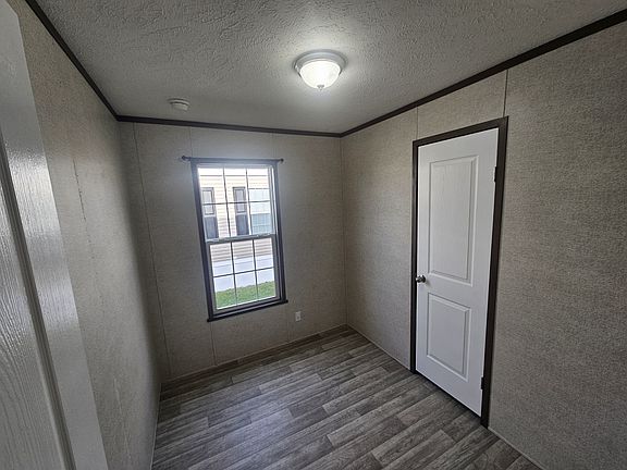 5th image of 12 W Acree Dr