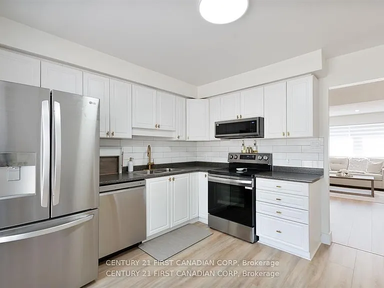 35 Waterman Ave #60 — Photo 6