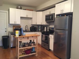 3360 N Kenmore Ave #G, Chicago, IL 60657
