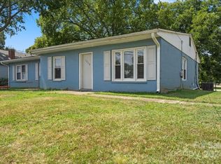 1217 Old Wilkesboro Rd, Salisbury, NC 28144
