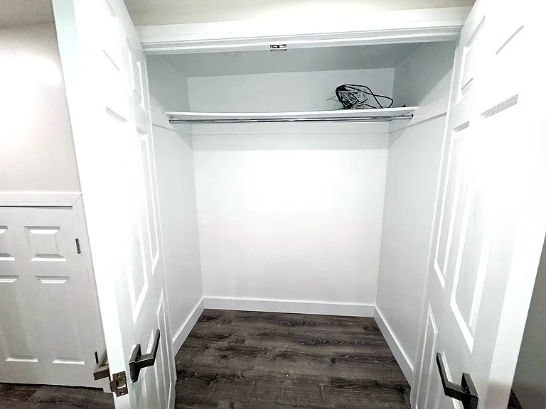24-24 35th St #1D — Photo 20