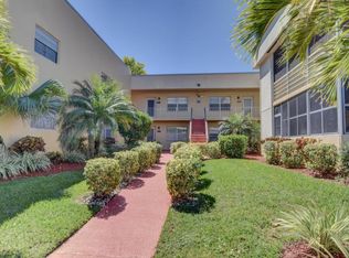 392 Capri Pl #I, Delray Beach, FL 33484