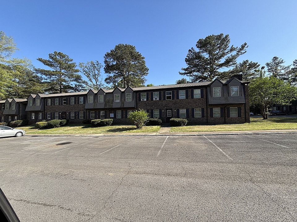 Copy of Pineview Pointe Exterior 3