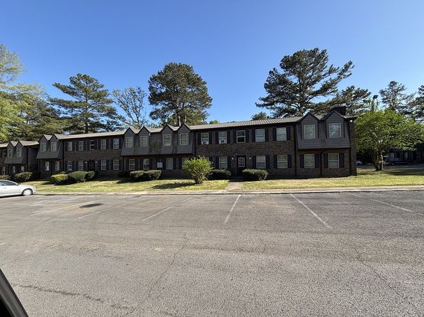 1541 Charter East Cir NE #1534-D