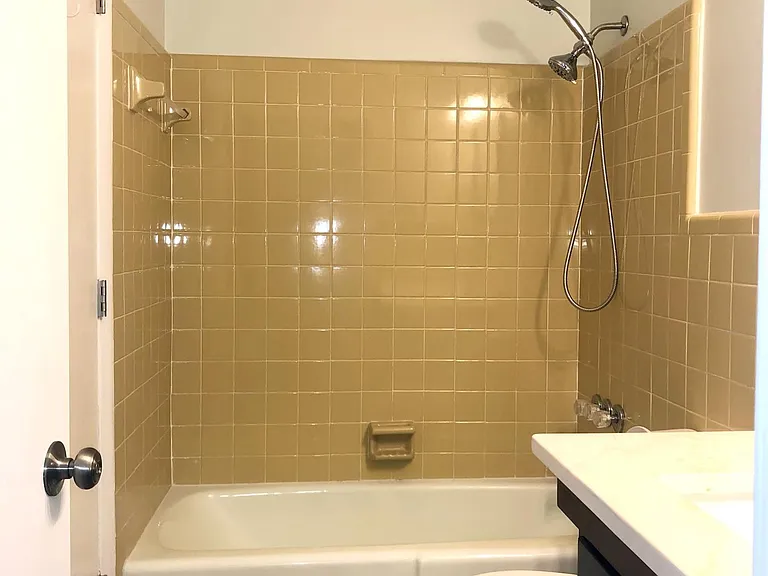 6200 Blynn Dr #A — Photo 11