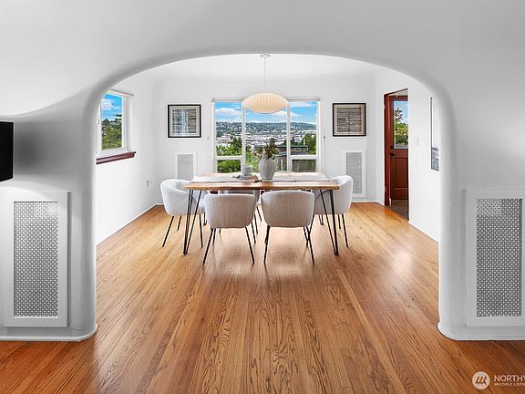 5th image of 4111 1st Avenue NW