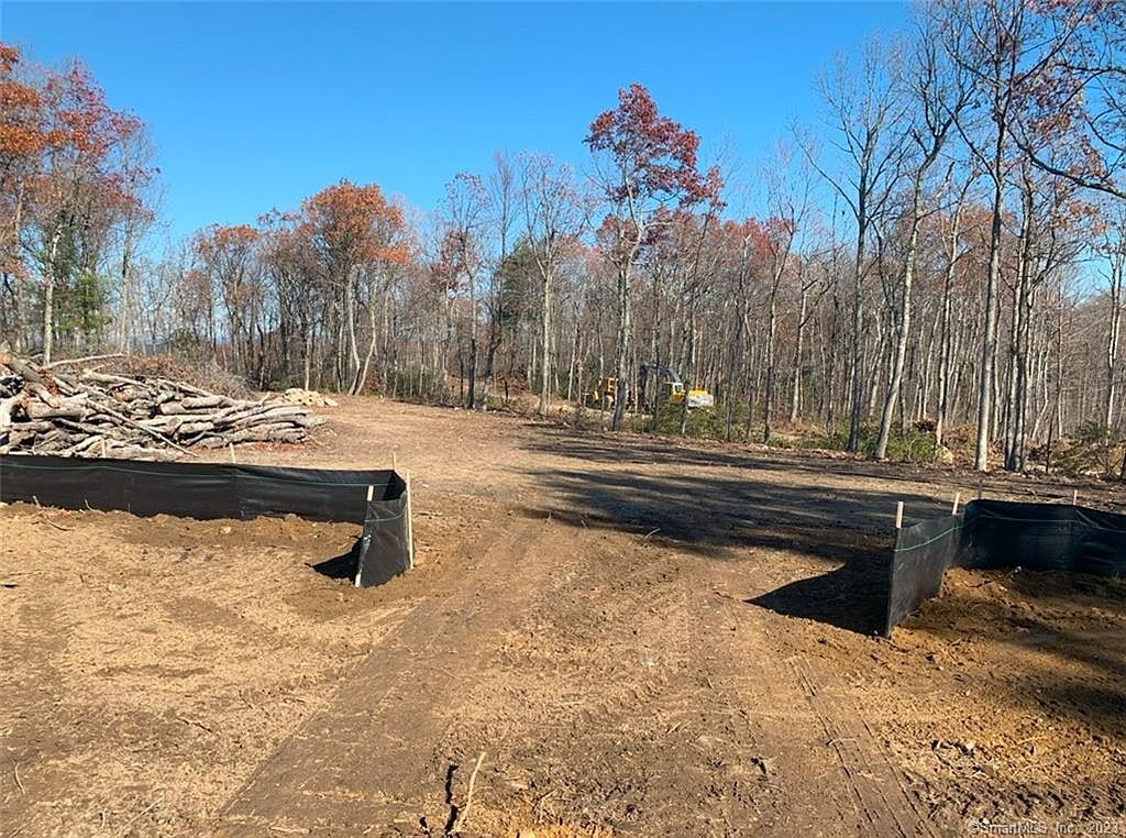 37 Cider Mill Hts, North Granby, CT 06060 MLS 170606351 Zillow