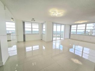 Del Prado, North Miami Beach, FL 33160