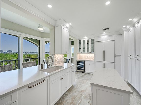 4th image of 2000 Royal Marco Way Unit 310