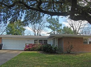 7605 Albacore Dr, Houston, TX 77074