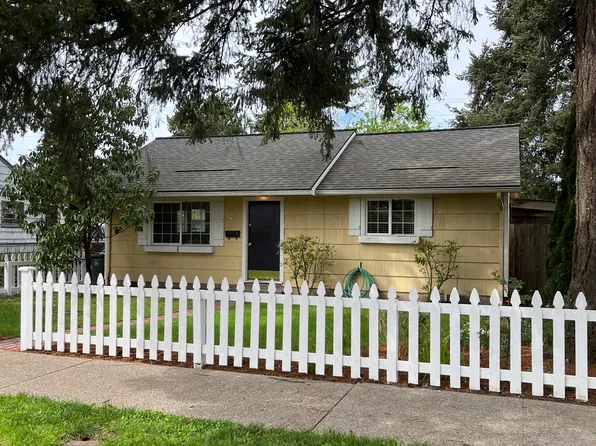 6245 SE Ramona St, Portland, OR 97206