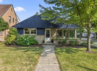 2800 N Hartung Ave, Milwaukee, WI 53210