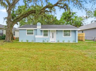8206 N Hillsborough Ln, Tampa, FL 33604
