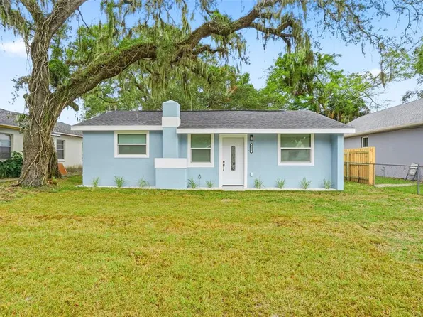 8206 N Hillsborough Ln, Tampa, FL 33604