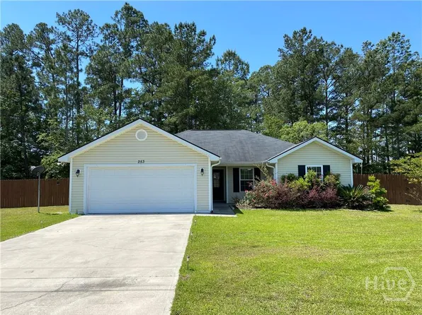 253 Hendrix St NE, Ludowici, GA 31316