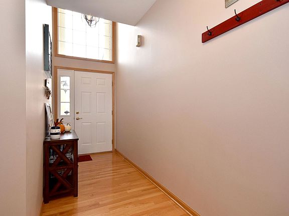 2nd image of 2137 Ashley Ct