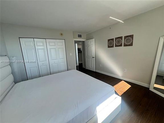 4th image of 1155 Brickell Bay Dr #Cu-1607