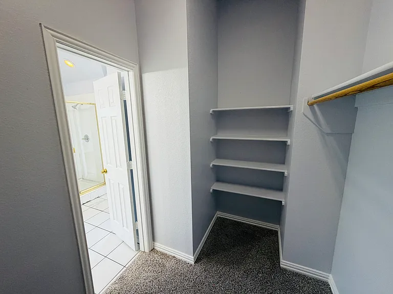 5728 Blackmon Ct — Photo 17