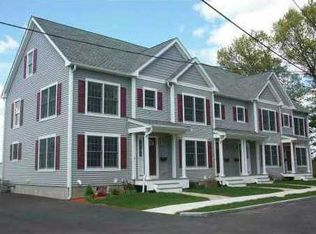82 S Brow St, East Providence, RI 02914