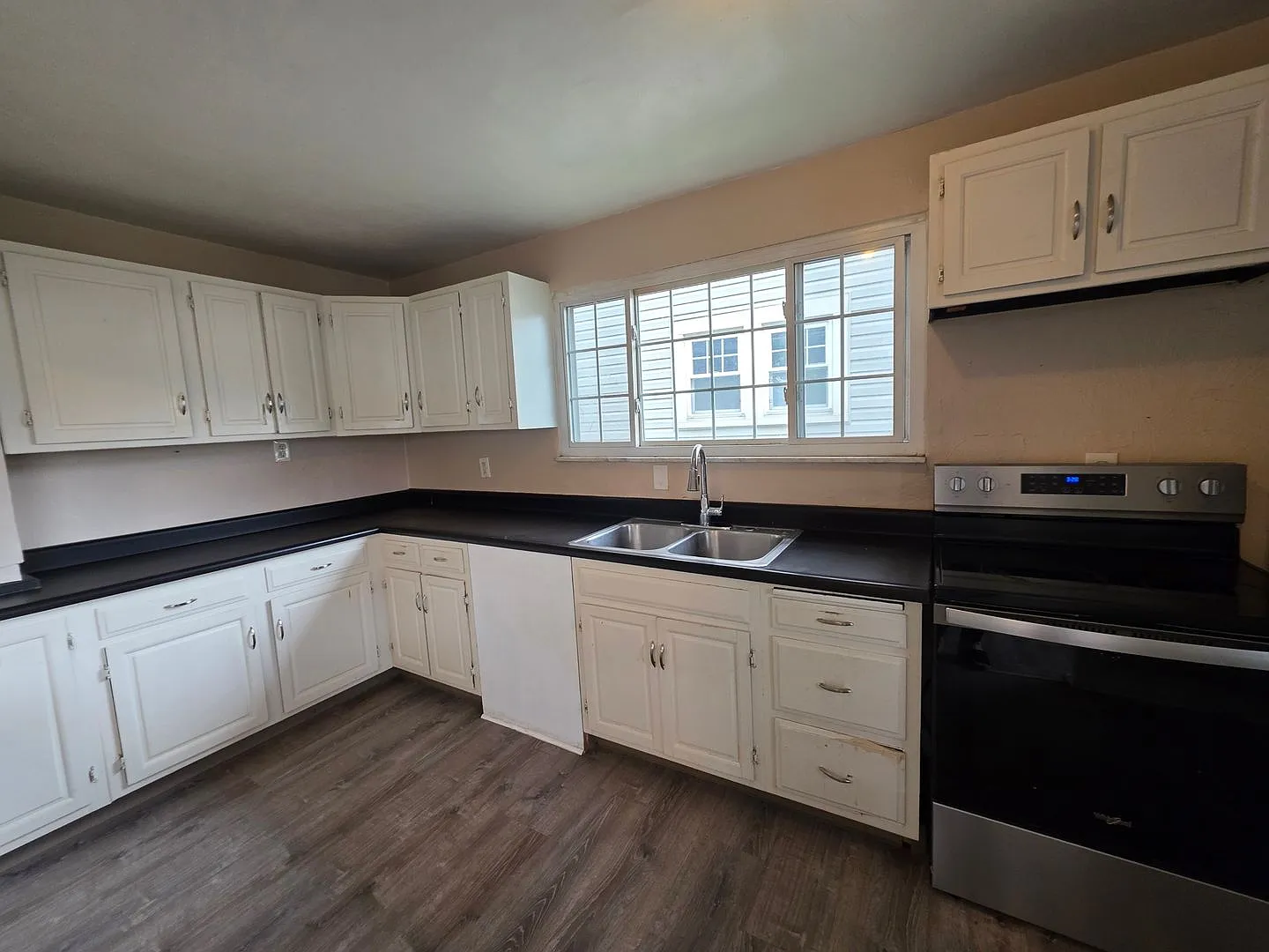 3 Bedroom 1 bathroom house for rent! — Photo 4
