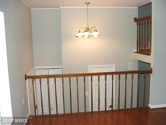 3rd image of 5776 Burke Towne Ct