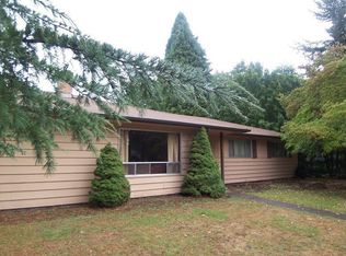 100 NE 10th Ave, Canby, OR 97013