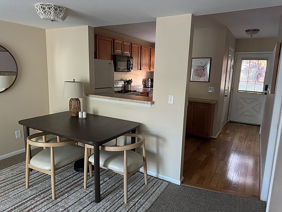 5th image of 2617 Kingstowne Dr
