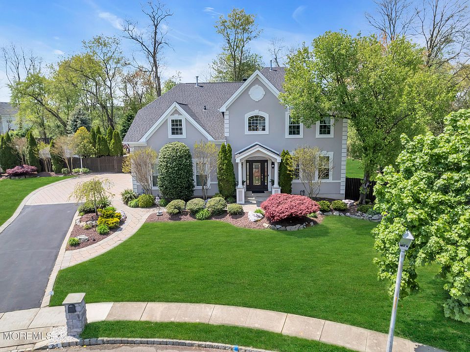 2nd image of 28 Pecan Valley Drive