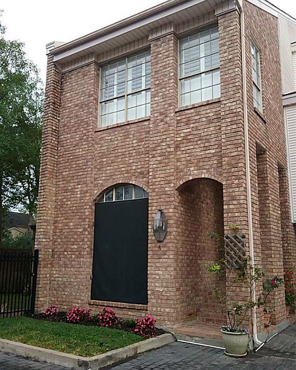1st image of 1011 Nantucket Dr #A