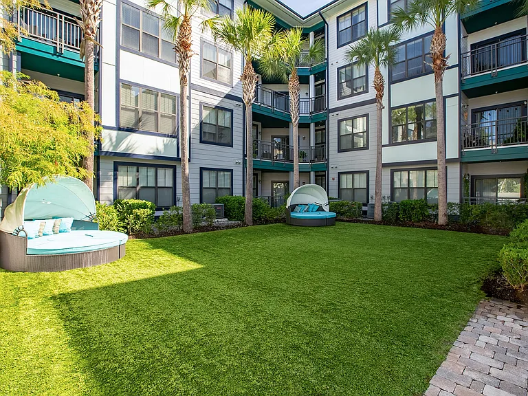 Cabana Courtyard