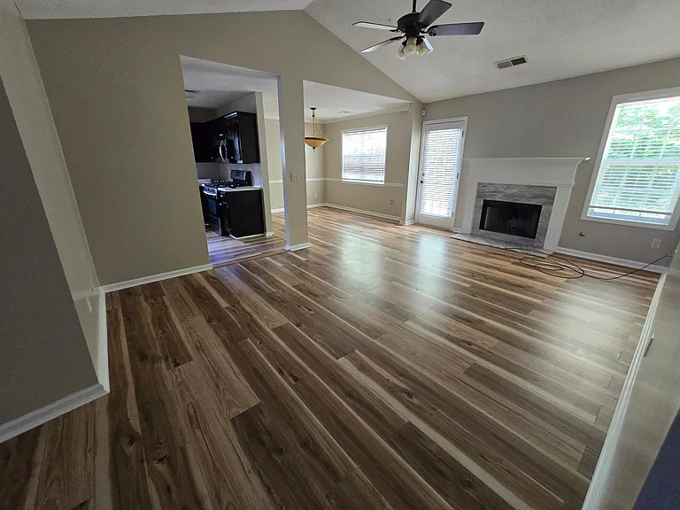 440 Amelia Grove Ln — Photo 3