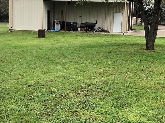 5th image of 1700 Oak Valley Ln