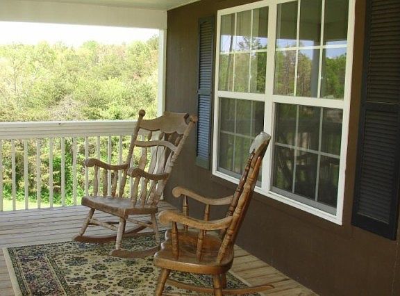 3rd image of 325 Pebblebrook Ln #10
