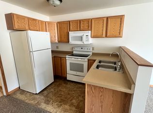 234 Quincy St #1, Hancock, MI 49930