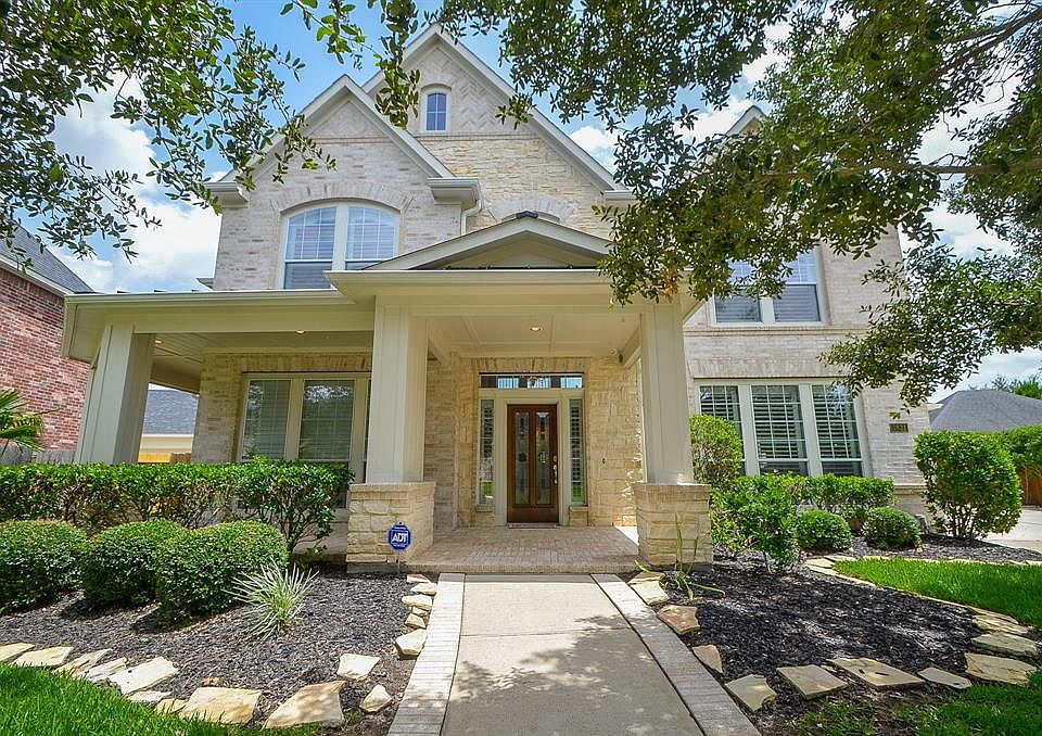 1st image of 3831 Bell Hollow Ln
