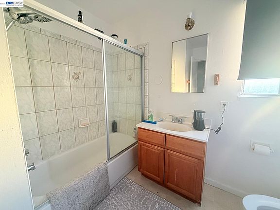5th image of 7401-7411 Hillside St