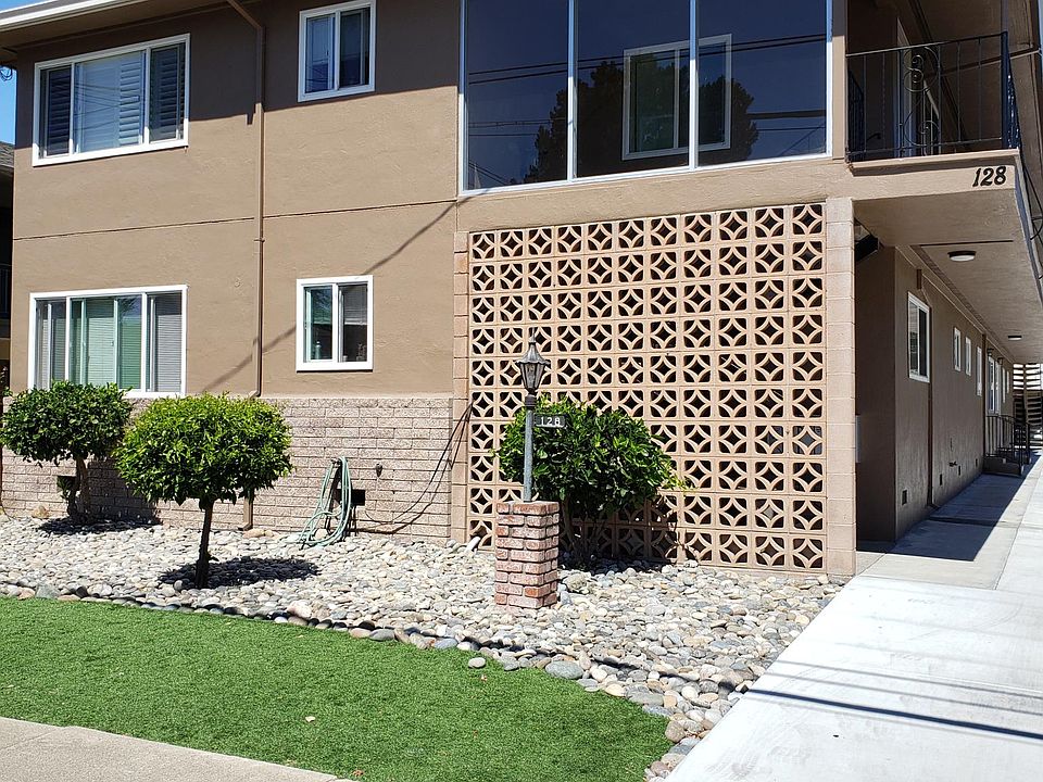 1st image of 128 Hobart Ave APT 4