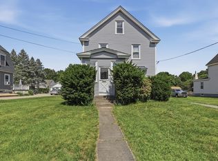1113 Main St, Leominster, MA 01453