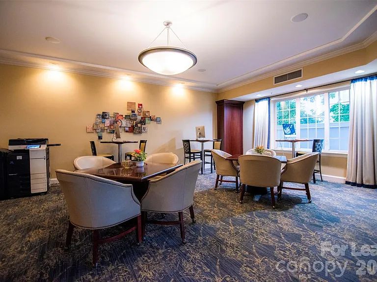 300 W 5th St #521 — Photo 15