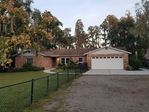 5th image of 18313 Tomlinson Dr