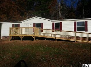 3161 Bear Trail Dr, Lenoir, NC 28645